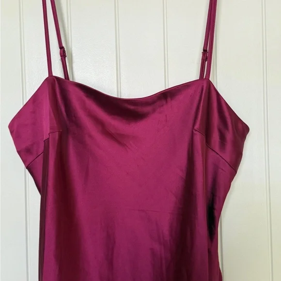 NWT - VICI  Gilli Satin Fringe Trim Midi Dress - Picture 5 of 10